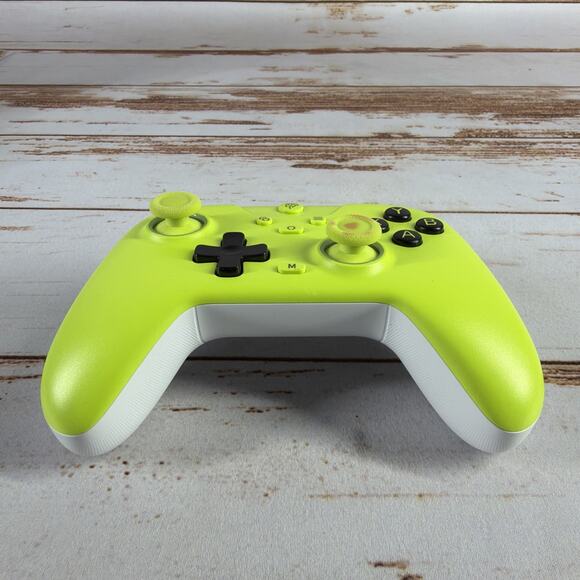 EasySMX X05 Wireless Bluetooth Gaming Controller - PC/Switch/iOS/Android - Picture 2 of 6